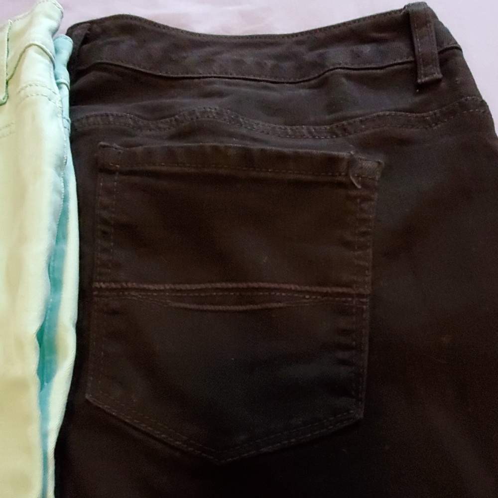 3 pairs of Bandolino Jeans - Picture 2 of 8